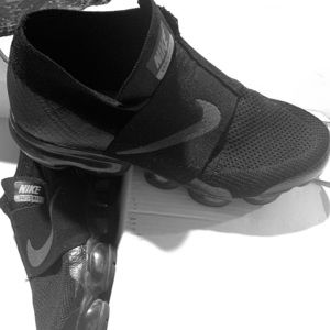 Nike Air Vapormax Flynit 2